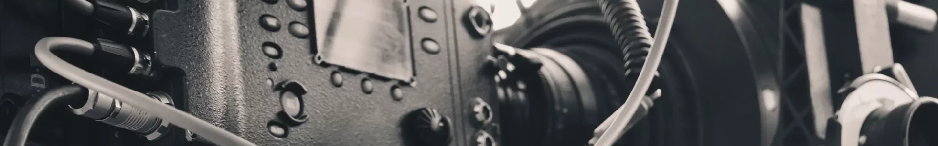 filming-with-professional-camera-2026-01-08-21-52-41-utc